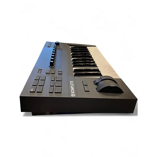 Used Native Instruments Komplete Kontrol A25 MIDI Controller