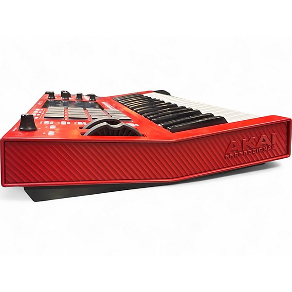 Used Akai Professional Used Akai Professional MPC Key 37 Used Akai Professional Used Akai Professional MPC Key 37