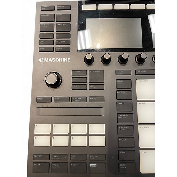 Used Native Instruments Used Native Instruments Maschine MK3
