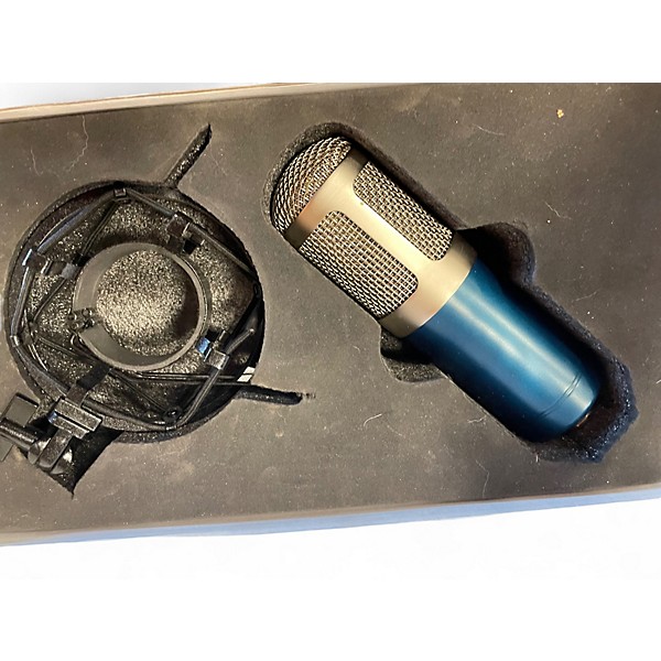 Used MXL R40 Ribbon Microphone
