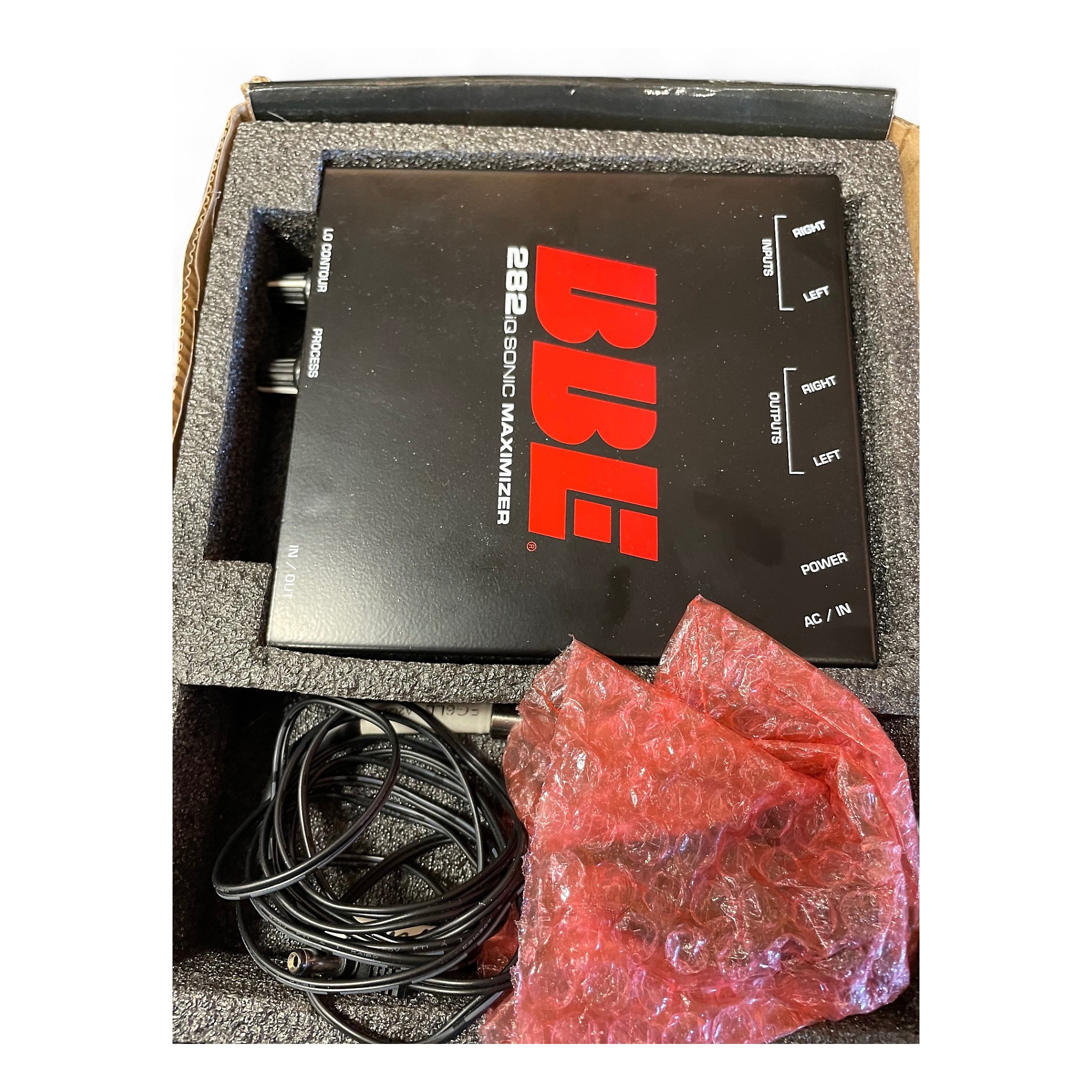 Used BBE Used BBE 282iQ Desktop Sonic Maximizer with Used BBE Used BBE 282iQ Desktop Sonic Maximizer with