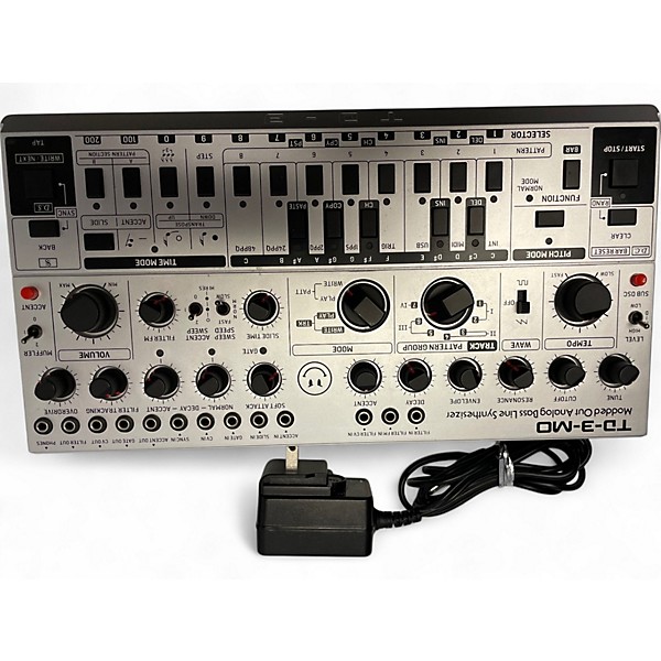 Used Behringer  td-3-mo Synthesizer