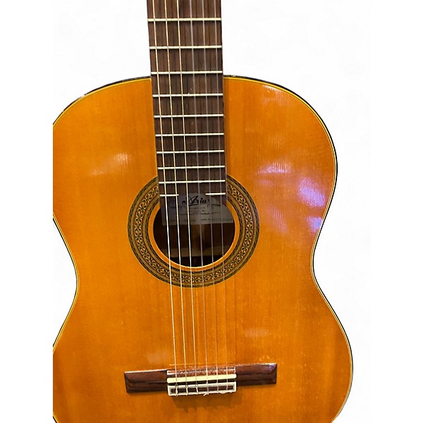 Used Aria ak200 Natural Classical Acoustic Guitar