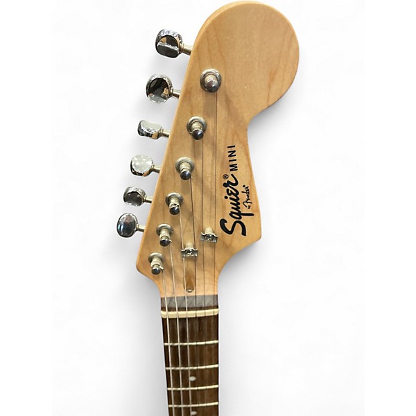 Used Squier Used Squier Mini Affinity Stratocaster Pink Used Squier Used Squier Mini Affinity Stratocaster Pink