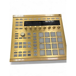 Used Native Instruments Maschine MKII MIDI Controller