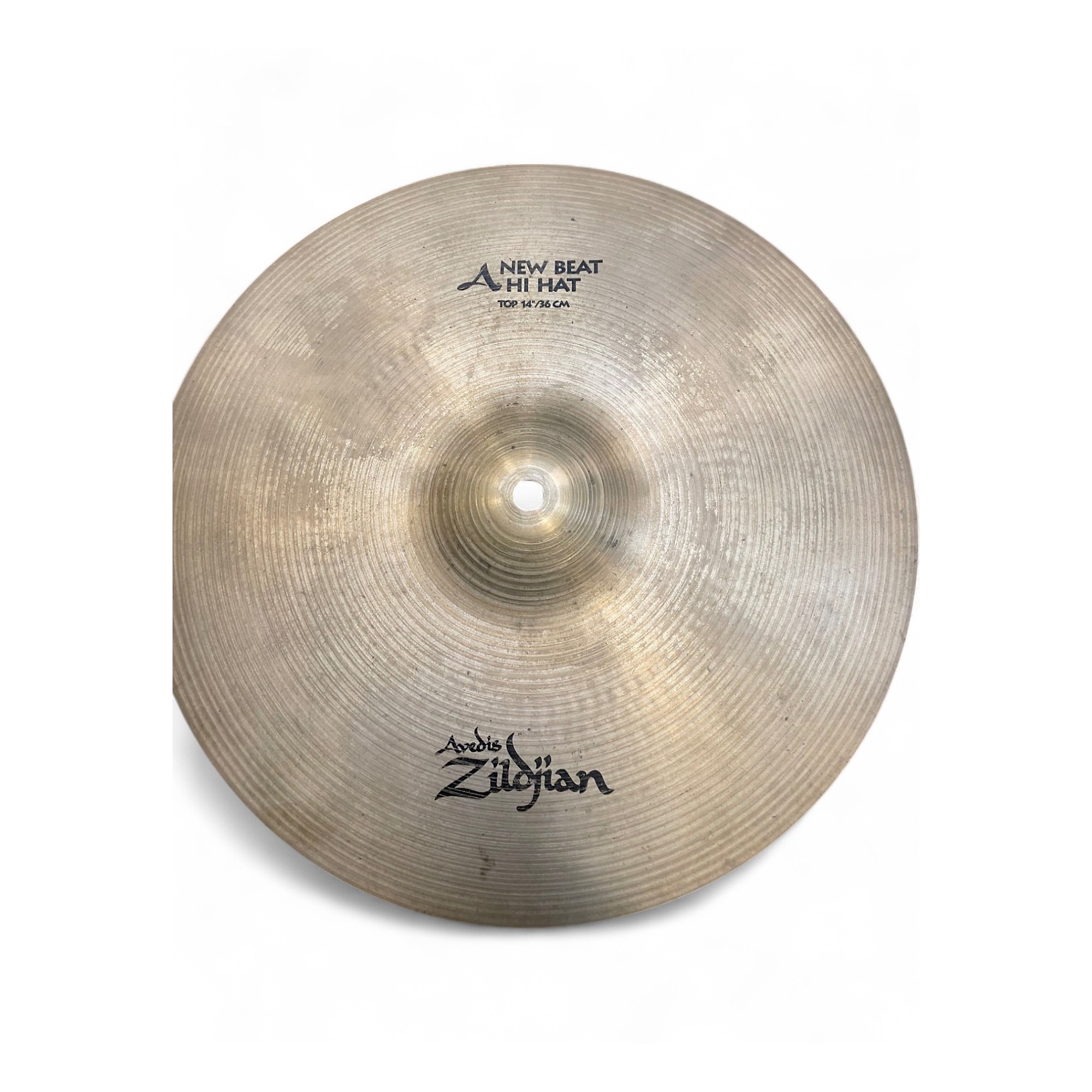 Used Zildjian Used Zildjian 14in New Beat Hi Hat Pair Cymbal Used Zildjian Used Zildjian 14in New Beat Hi Hat Pair Cymbal