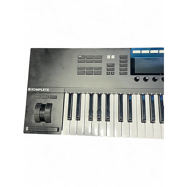 Used Native Instruments Komplete Kontrol S49 MK2 MIDI Controller