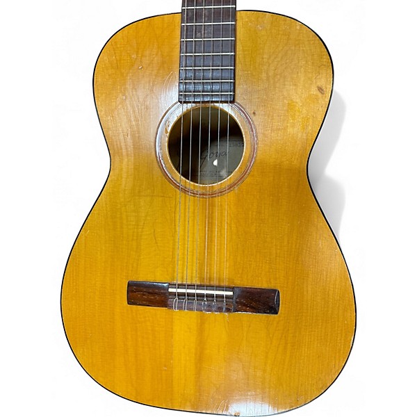 Used Goya G10 Natural Classical Acoustic Guitar