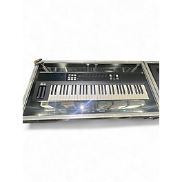 Used Native Instruments Komplete Kontrol S61 MIDI Controller