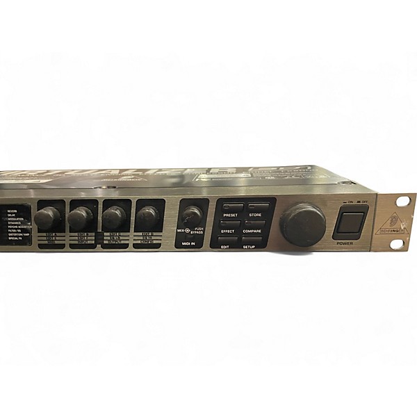 Used Behringer Bass V-AMP Pro Rack Bass Effect Pedal