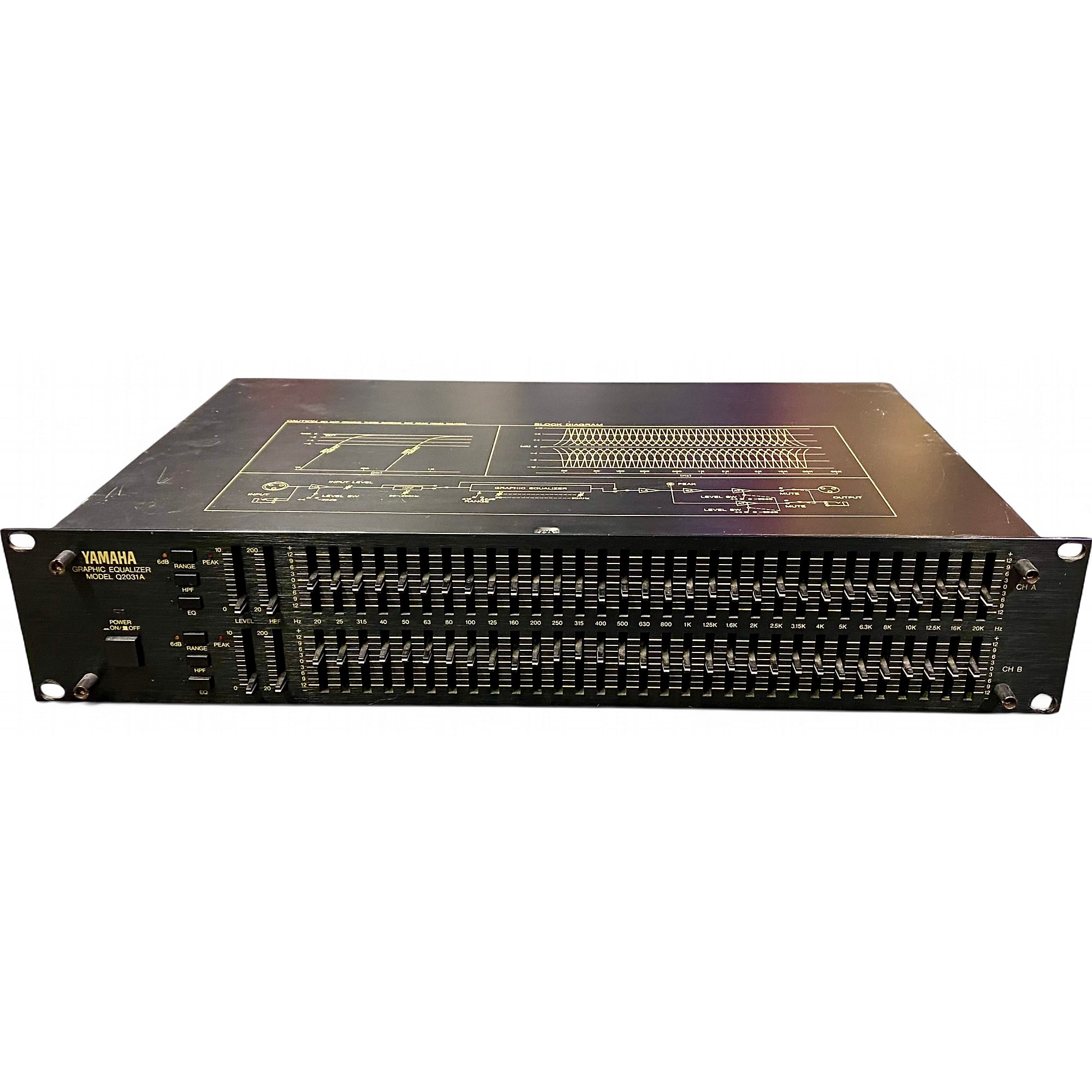 アンプ Yamaha GRAPHIC EQUALIZER MODEL Q2031A Yamaha Stereo Graphic Equalizer Model Q2031A Made in Japan