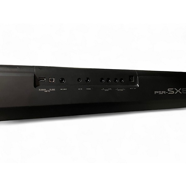 Used Yamaha SX-600 Arranger Keyboard
