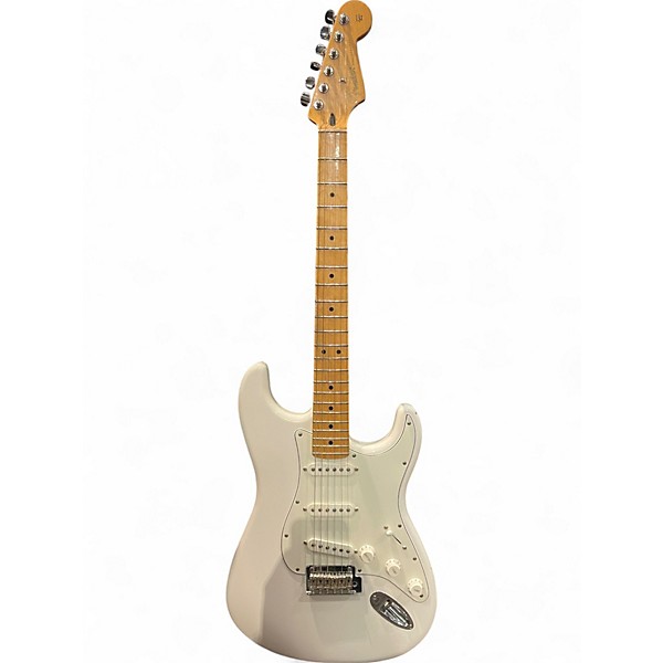 Used 2018 Fender Player Stratocaster White Solid Body Electric Guitar