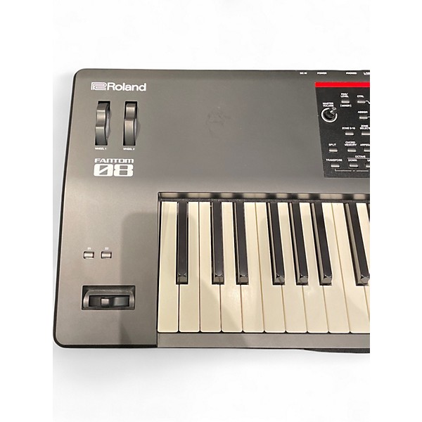 Used Roland Fantom 08 Keyboard Workstation