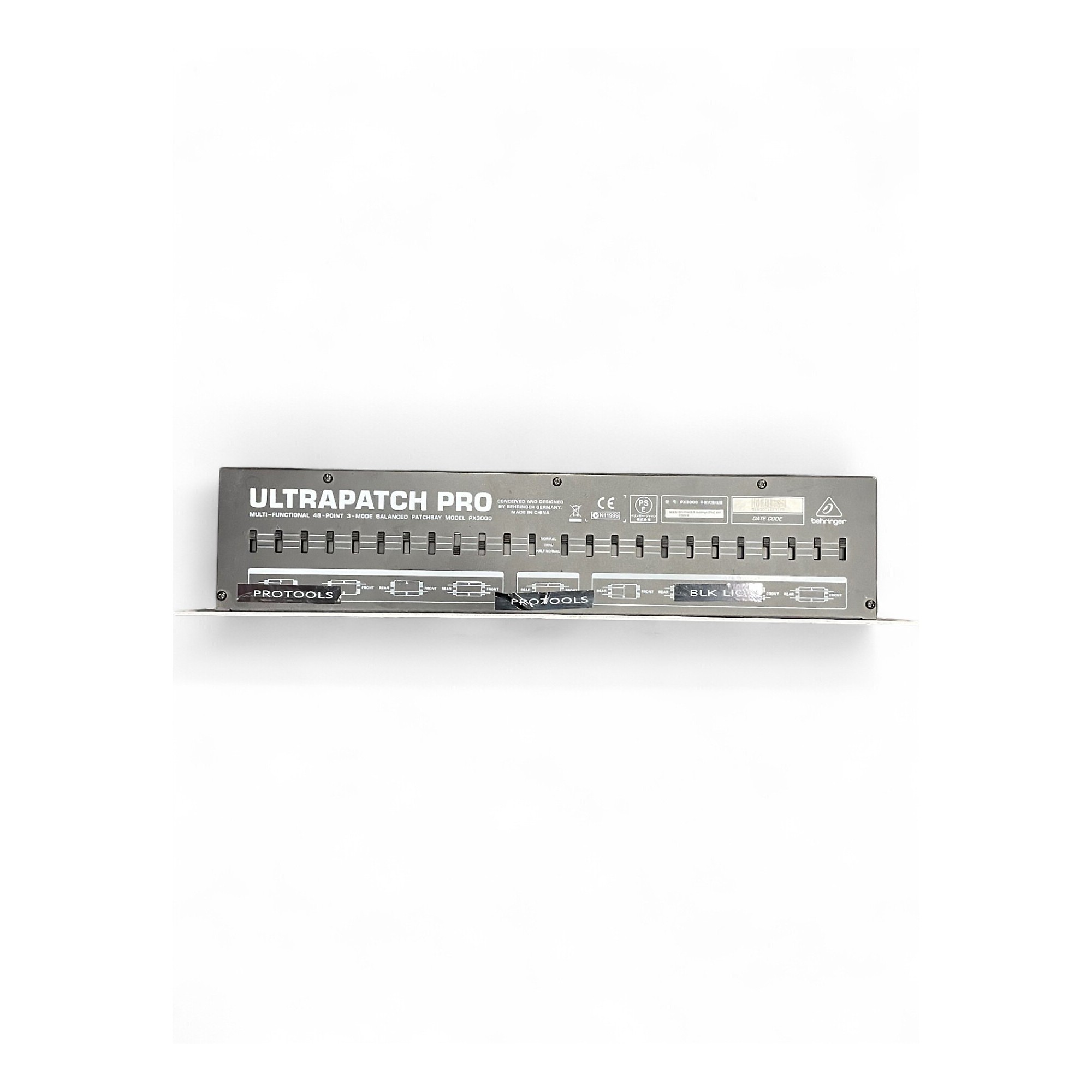 Used Behringer PX3000 Ultrapatch Pro Patch Bay | Guitar Center