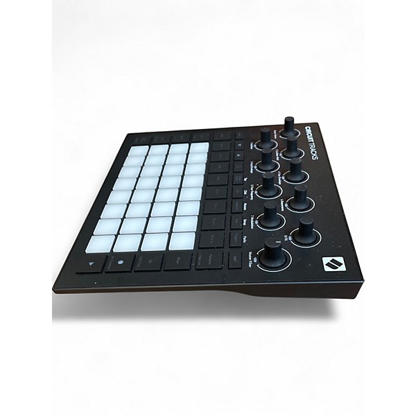 Used Novation GROOVEBOX Production Controller