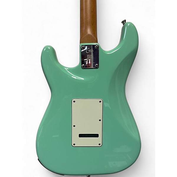 Used Mooer Used Mooer GTRS S801 SURF GREEN Solid Body