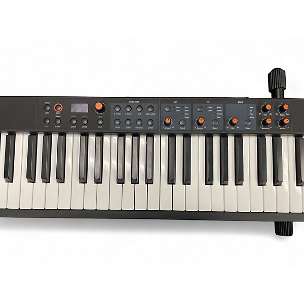 Used Studiologic Numa Compact 2 88 Key Keyboard Workstation