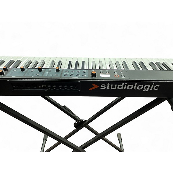 Used Studiologic Numa Compact 2 88 Key Keyboard Workstation