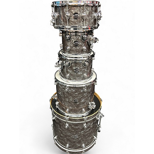Used Dw 5 Piece performance series  black diamond Drum Kit