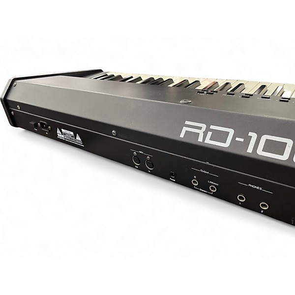 Used Roland RD100 Stage Piano