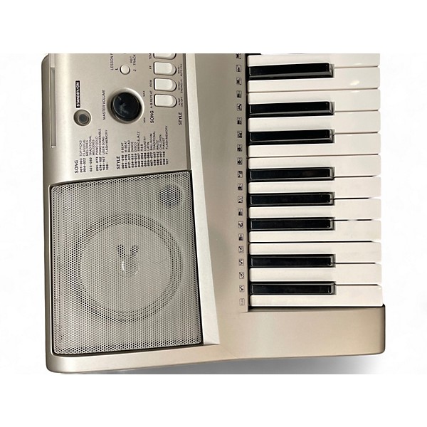 Used Yamaha Used Yamaha PSRE313 Portable Keyboard | Guitar