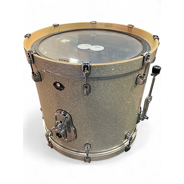 Used TAMA 5 Piece STAR CLASSIC Silver Sparkle Drum Kit
