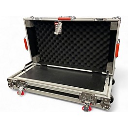 Used Gator G-Tour Pedal Board