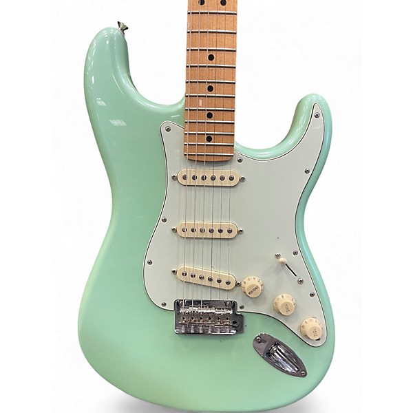 Used Fender Player Stratocaster Seafoam Pearl Solid Body Electric Guitar