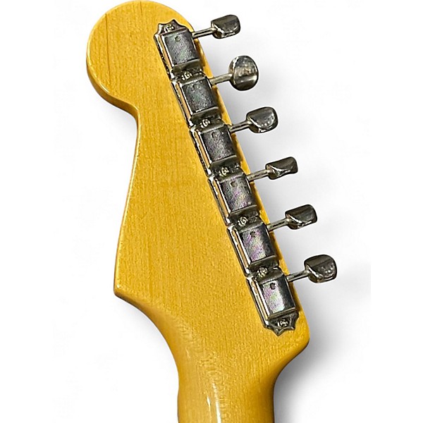 Used Fender Fender Eric Johnson Thinline Stratocaster Alpine White Solid Body Electric Guitar