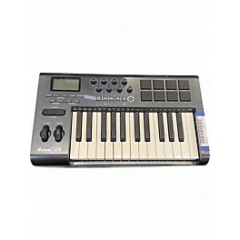 Used M-Audio Axiom 25 Key MIDI Controller