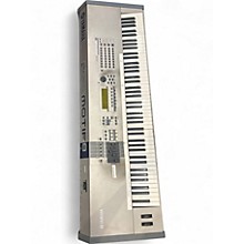 Used Yamaha Motif 8 88 Key Keyboard Workstation