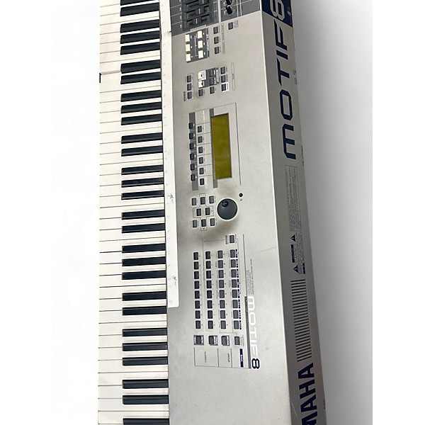 Used Yamaha Motif 8 88 Key Keyboard Workstation