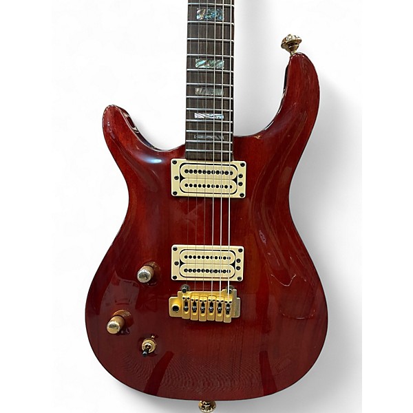 Used 2005 Carvin CT3 Cherry Electric Guitar