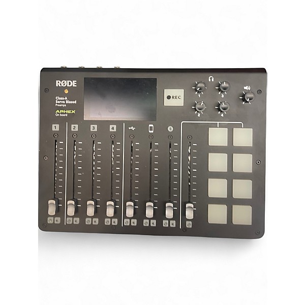 Used RODE RODE PODCASTER RECORDING BUNDLE
