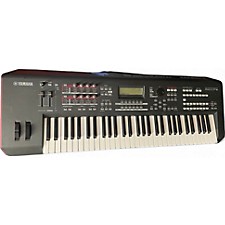 YAMAHA MOXF6 フットペダル付き Yamaha MOXF6 61-key Synthesizer Workstation | Sweetwater