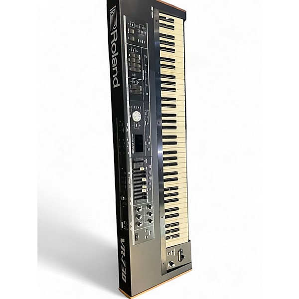 Used Roland VR730 Organ