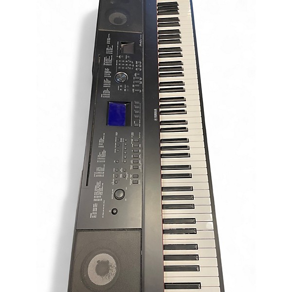 Used Yamaha DGX660 Portable Keyboard