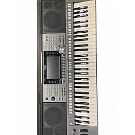 Used Yamaha PSRS970 61 Key Keyboard Workstation