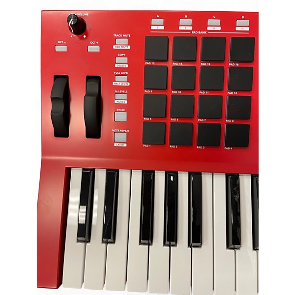 Used Akai Professional MPC KEY 37 Keyboard Workstation