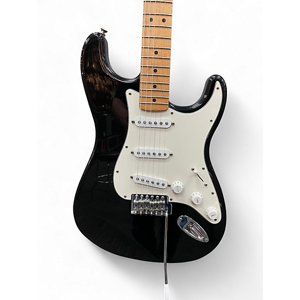 Used 2001 Fender Standard Stratocaster Black Solid Body Electric Guitar