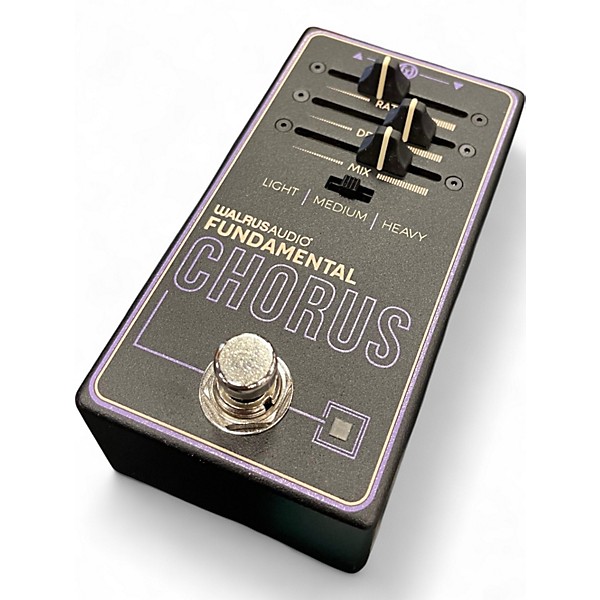 Used Walrus Audio fundamental series: chorus Effect Pedal
