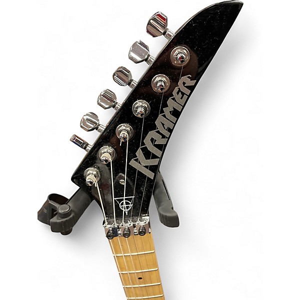 Used Kramer   Tracii Guns Signature Gunstar Voyager Black Metallic Solid Body Electric Guitar