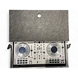 Used Numark MIXTRACK PLATINUM FX W/ ODYSSEY CASE DJ Controller