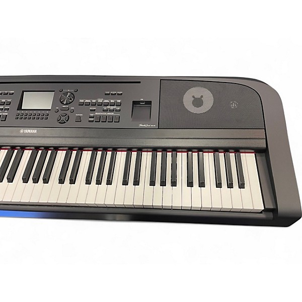 Used Yamaha DGX670 Digital Piano