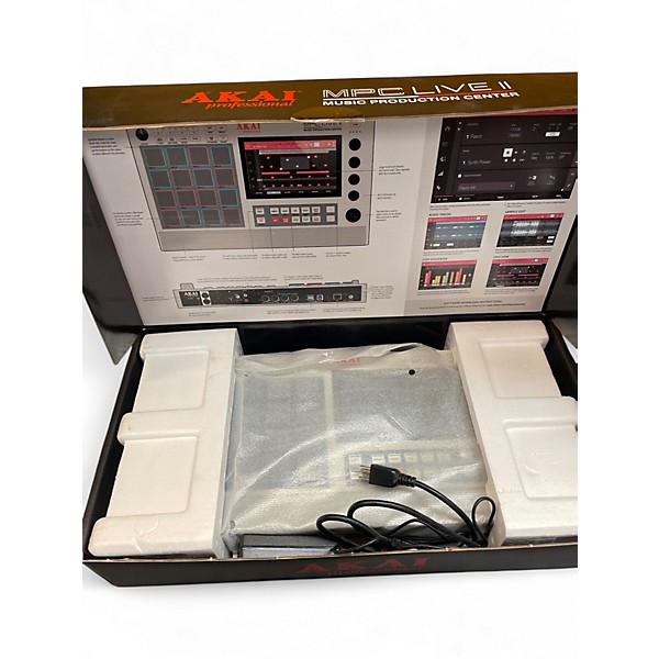 Used Akai Professional Used Akai Professional MPC Live 2