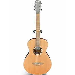 Used Breedlove Discovery Concert Natural Acoustic Guitar