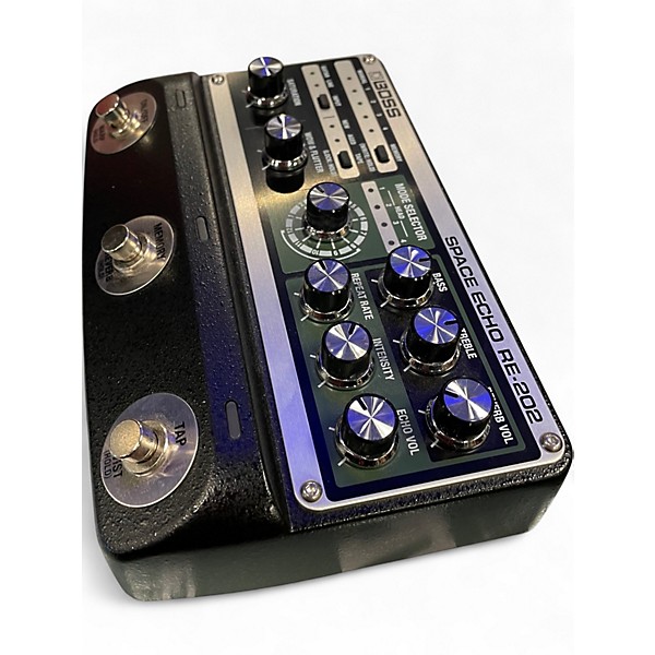 Used BOSS RE202 Effect Pedal