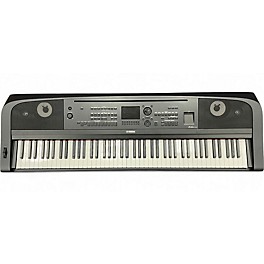 Used Yamaha DGX670 Keyboard Workstation