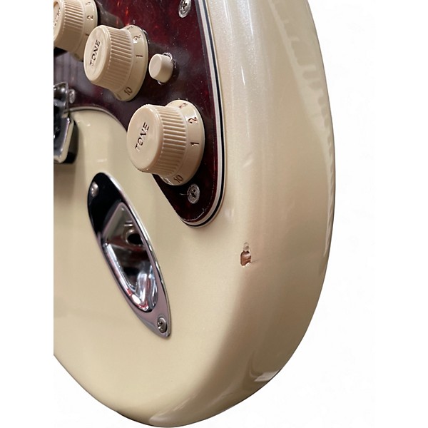 Used Fender American Elite Stratocaster Pearl White Solid Body Electric Guitar